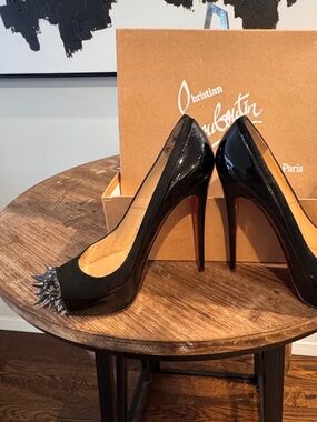 Christian Louboutin Asteroid 140 Black Silver